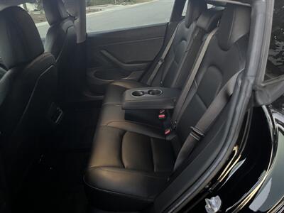 2018 Tesla Model 3 Long Range  Included $4000 IRS Tax Credit With Navigation, Back Up Camera And Leather - Photo 24 - Irvine, CA 92614