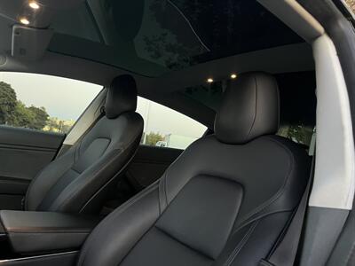 2018 Tesla Model 3 Long Range  Included $4000 IRS Tax Credit With Navigation, Back Up Camera And Leather - Photo 28 - Irvine, CA 92614
