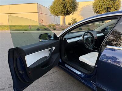 2018 Tesla Model 3 Long Range Dual Motor AWD With Navigation, Back Up Camera and Leather - Photo 14 - Irvine, CA 92614