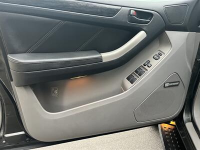 2007 Toyota 4Runner 4WD Limited SUV  With Leather, Navigation - Photo 11 - Irvine, CA 92614