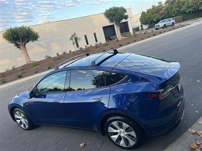 2020 Tesla Model Y Long Range  Included $4000 IRS Tax Credit With Navigation, Back Up Camera And Leather - Photo 12 - Irvine, CA 92614