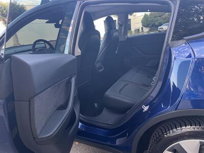2020 Tesla Model Y Long Range  Included $4000 IRS Tax Credit With Navigation, Back Up Camera And Leather - Photo 28 - Irvine, CA 92614