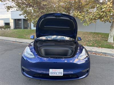 2020 Tesla Model Y Long Range  Included $4000 IRS Tax Credit With Navigation, Back Up Camera And Leather - Photo 13 - Irvine, CA 92614