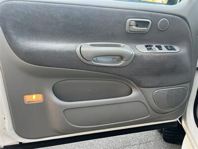 2003 Toyota Tundra V6 SR5 Access Cab With New Timing Belt & Water Pump - Photo 13 - Irvine, CA 92614