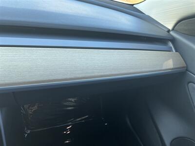 2018 Tesla Model 3 Mid Range  Included $4000 IRS Tax Credit With Navigation, Back Up Camera And Leather - Photo 23 - Irvine, CA 92614