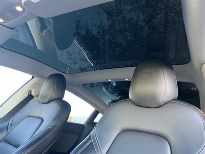 2018 Tesla Model 3 Mid Range  Included $4000 IRS Tax Credit With Navigation, Back Up Camera And Leather - Photo 18 - Irvine, CA 92614