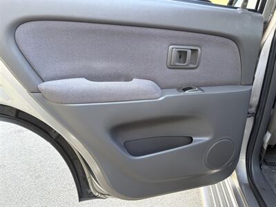 2002 Toyota 4Runner V6 Sport Edition  With New Timing Belt And Water Pump - Photo 26 - Irvine, CA 92614