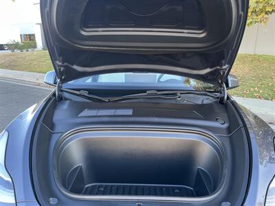 2021 Tesla Model Y Long Range  Electric Included $4000 Tax Credit With Navigation, Leather & Back Up Camera - Photo 31 - Irvine, CA 92614