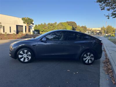 2021 Tesla Model Y Long Range  Electric Included $4000 Tax Credit With Navigation, Leather & Back Up Camera - Photo 2 - Irvine, CA 92614
