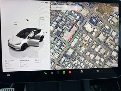 2023 Tesla Model Y Performance  With Navigation, Back Up camera & Leather - Photo 19 - Irvine, CA 92614
