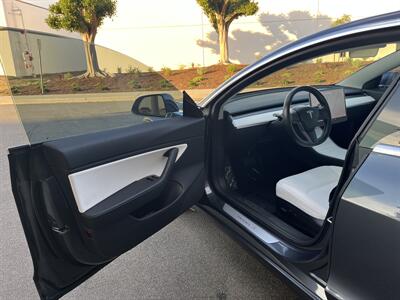 2019 Tesla Model 3 Standard Range Plus  Included $4000 IRS Tax Credit With Navigation, Back Up Camera And Leather - Photo 13 - Irvine, CA 92614