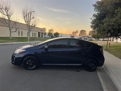 2012 Toyota Prius Two  Hybrid With Back Up Camera  Low Miles - Photo 7 - Irvine, CA 92614