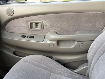 2002 Toyota Tacoma PreRunner V6  With New Timing Belt And Water Pump - Photo 21 - Irvine, CA 92614