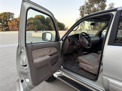 2001 Toyota 4Runner Limited With New Timing Belt And Water Pump - Photo 11 - Irvine, CA 92614