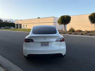 2021 Tesla Model Y Standard Range Electric With Navigation, Leather And Back up Camera - Photo 5 - Irvine, CA 92614