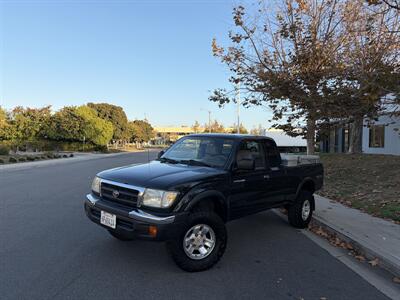 2000 Toyota Tacoma Prerunner V6 With New Timing Belt And Water Pump - Photo 1 - Irvine, CA 92614