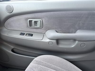 2003 Toyota Tacoma PreRunner V6 Double Cab  Timing Belt Has Been Replaced - Photo 24 - Irvine, CA 92614