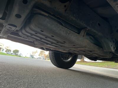 2000 Toyota 4Runner 4WD SR5  With New Timing Belt & Water Pump Super Low Miles - Photo 34 - Irvine, CA 92614