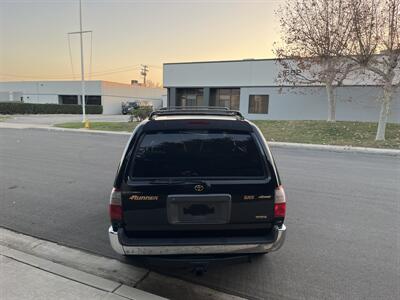 2000 Toyota 4Runner 4WD SR5  With New Timing Belt & Water Pump Super Low Miles - Photo 5 - Irvine, CA 92614