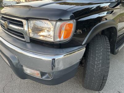 2000 Toyota 4Runner 4WD SR5  With New Timing Belt & Water Pump Super Low Miles - Photo 31 - Irvine, CA 92614