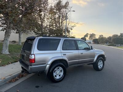 2002 Toyota 4Runner SR5 - Photo 4 - Irvine, CA 92614