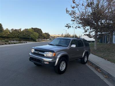 2002 Toyota 4Runner SR5 - Photo 9 - Irvine, CA 92614