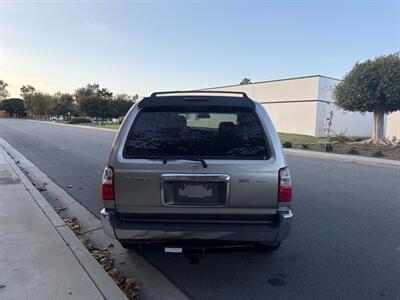 2002 Toyota 4Runner SR5 - Photo 5 - Irvine, CA 92614