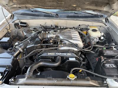 2002 Toyota 4Runner SR5 - Photo 29 - Irvine, CA 92614