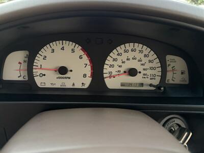 2001 Toyota Tacoma 2dr Standard Cab V4 4WD Manual Transmission - Photo 16 - Irvine, CA 92614