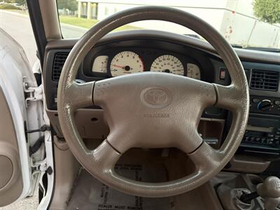 2001 Toyota Tacoma 2dr Standard Cab V4 4WD Manual Transmission - Photo 15 - Irvine, CA 92614