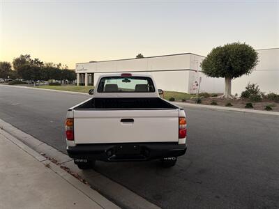 2001 Toyota Tacoma 2dr Standard Cab V4 4WD Manual Transmission - Photo 5 - Irvine, CA 92614