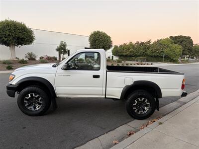 2001 Toyota Tacoma 2dr Standard Cab V4 4WD Manual Transmission - Photo 8 - Irvine, CA 92614