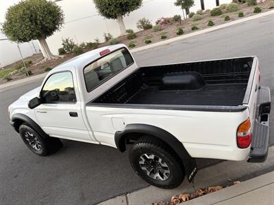 2001 Toyota Tacoma 2dr Standard Cab V4 4WD Manual Transmission - Photo 11 - Irvine, CA 92614