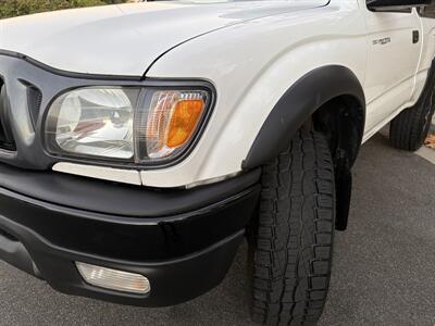 2001 Toyota Tacoma 2dr Standard Cab V4 4WD Manual Transmission - Photo 22 - Irvine, CA 92614