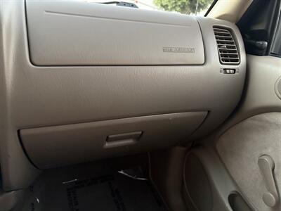 2001 Toyota Tacoma 2dr Standard Cab V4 4WD Manual Transmission - Photo 19 - Irvine, CA 92614
