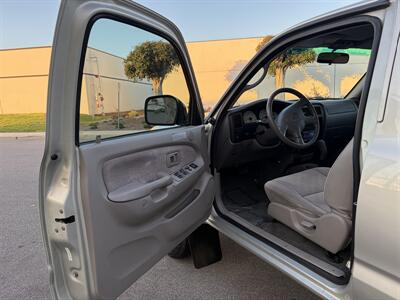 2003 Toyota Tacoma V6 Double Cab PreRunner  Timing Belt Has Been Replaced - Photo 12 - Irvine, CA 92614