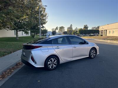 2019 Toyota Prius Prime Plus  Plug in Included Tax Credit with Navigation & Back Up Camera - Photo 5 - Irvine, CA 92614