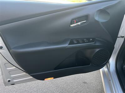 2019 Toyota Prius Prime Plus  Plug in Included Tax Credit with Navigation & Back Up Camera - Photo 12 - Irvine, CA 92614