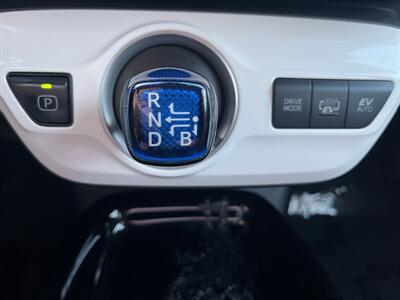2019 Toyota Prius Prime Plus  Plug in Included Tax Credit with Navigation & Back Up Camera - Photo 22 - Irvine, CA 92614