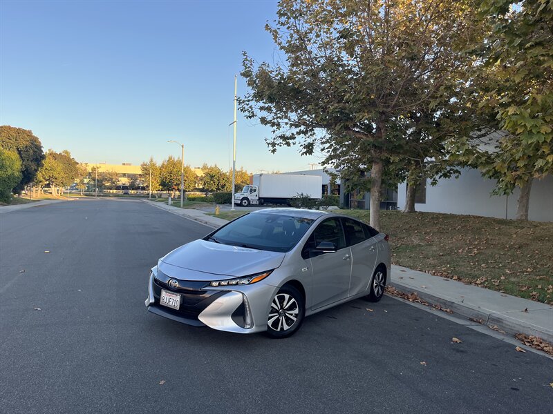 2019 Toyota Prius Prime Plus Plug in Included Tax Credit with Navigation & Back Up Camera - Photo 1 - Irvine, CA 92614