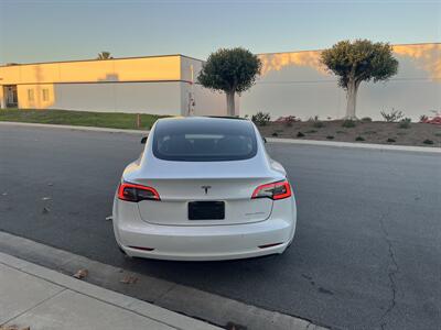 2020 Tesla Model 3 Long Range AWD Dual Motor With Navigation, Back Up Camera And Leather - Photo 5 - Irvine, CA 92614
