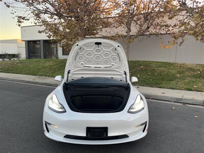 2020 Tesla Model 3 Long Range AWD Dual Motor With Navigation, Back Up Camera And Leather - Photo 31 - Irvine, CA 92614