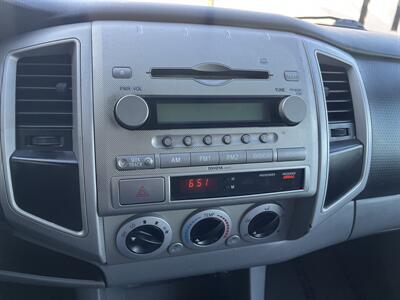 2008 Toyota Tacoma PreRunner V6  Double Cab Timing Chain Low Miles - Photo 17 - Irvine, CA 92614