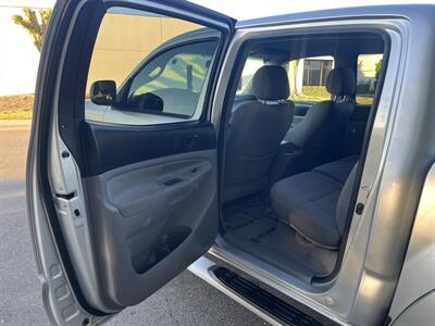 2008 Toyota Tacoma PreRunner V6  Double Cab Timing Chain Low Miles - Photo 22 - Irvine, CA 92614