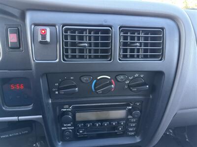 2002 Toyota Tacoma PreRunner Double Cab With New Timing Belt And Water Pump - Photo 18 - Irvine, CA 92614