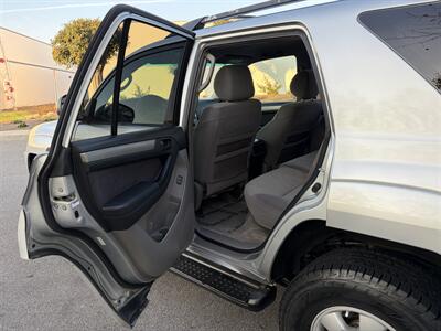 2004 Toyota 4Runner SR5 V6 Timing Chain Low Miles - Photo 22 - Irvine, CA 92614