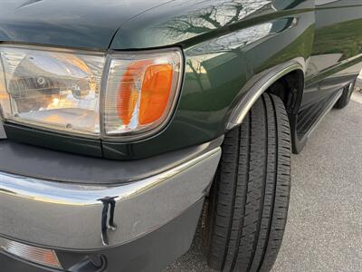 2001 Toyota 4Runner SR5  Timing Belt Has Been Replaced - Photo 28 - Irvine, CA 92614