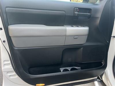 2007 Toyota Tundra SR5  Double Cab Timing Chain Low Miles - Photo 13 - Irvine, CA 92614