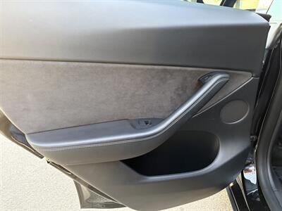 2021 Tesla Model Y Performance With Navigation, Back Up Camera And Leather - Photo 30 - Irvine, CA 92614