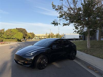 2021 Tesla Model Y Performance With Navigation, Back Up Camera And Leather - Photo 8 - Irvine, CA 92614